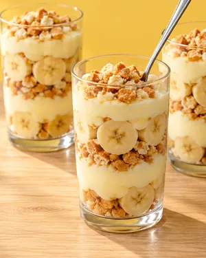 Parfaits de pudín de banana
